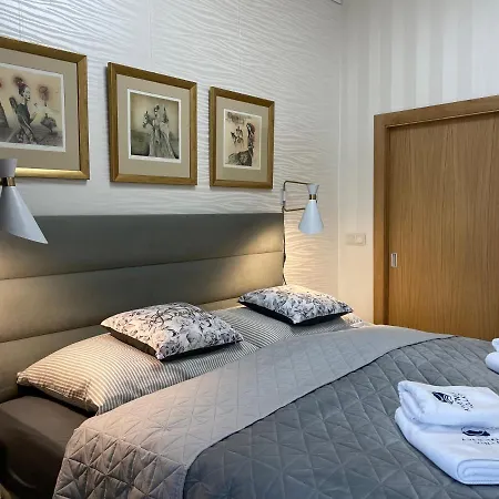 Apartment Kollar So Saunou